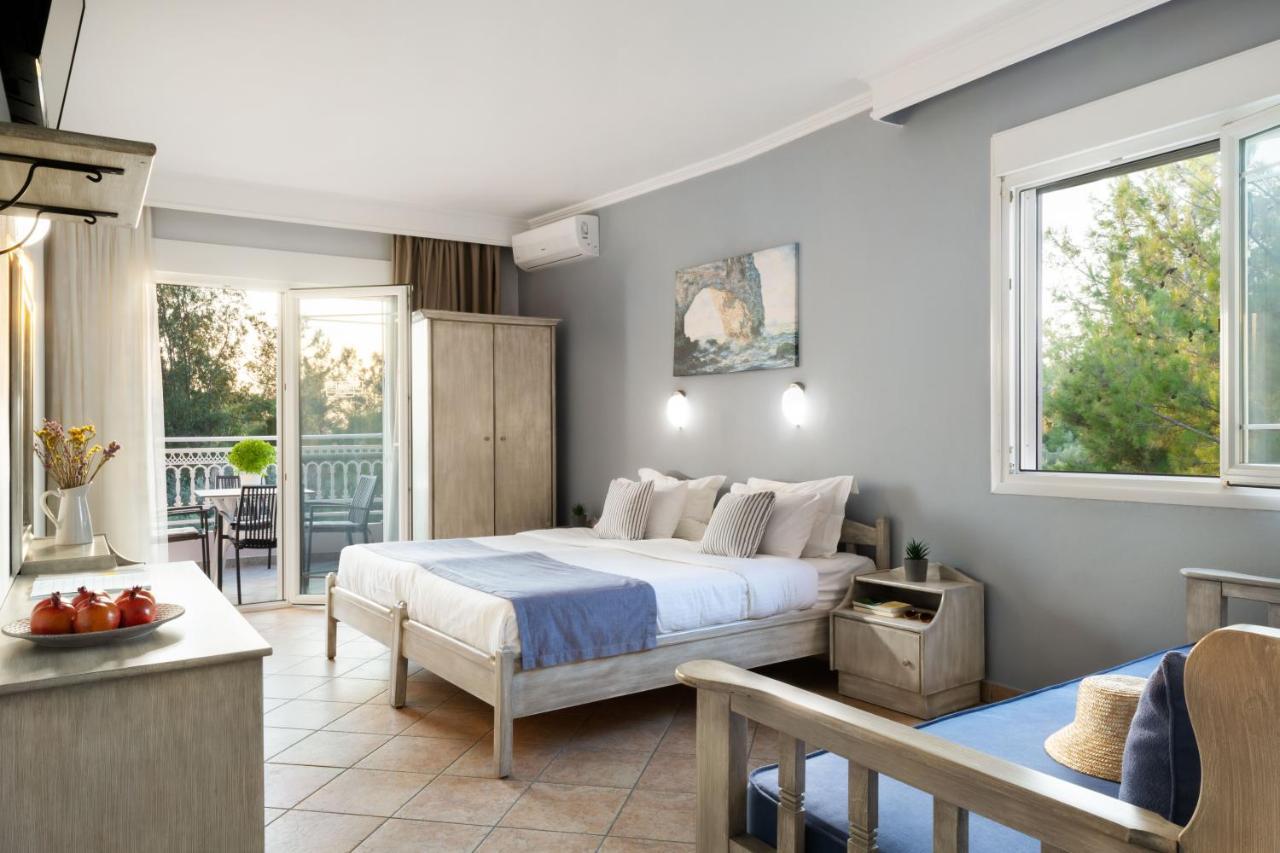 פוטוס Hotel Sirines Complex מראה חיצוני תמונה