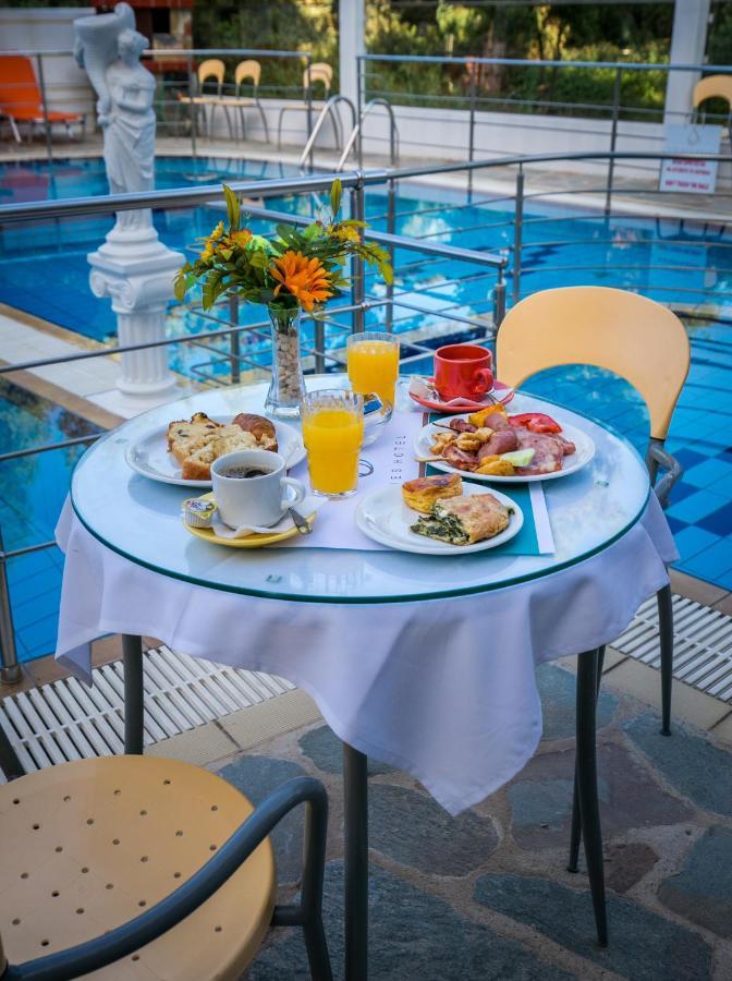 פוטוס Hotel Sirines Complex מראה חיצוני תמונה