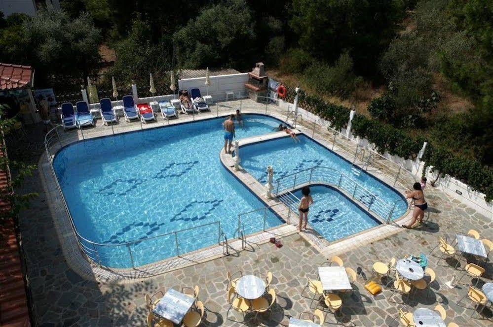 פוטוס Hotel Sirines Complex מראה חיצוני תמונה